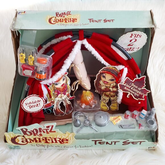 Bratz Vintage 2001 Doll Campfire Tent Set MGA Entertainment - Picture 1 of 12